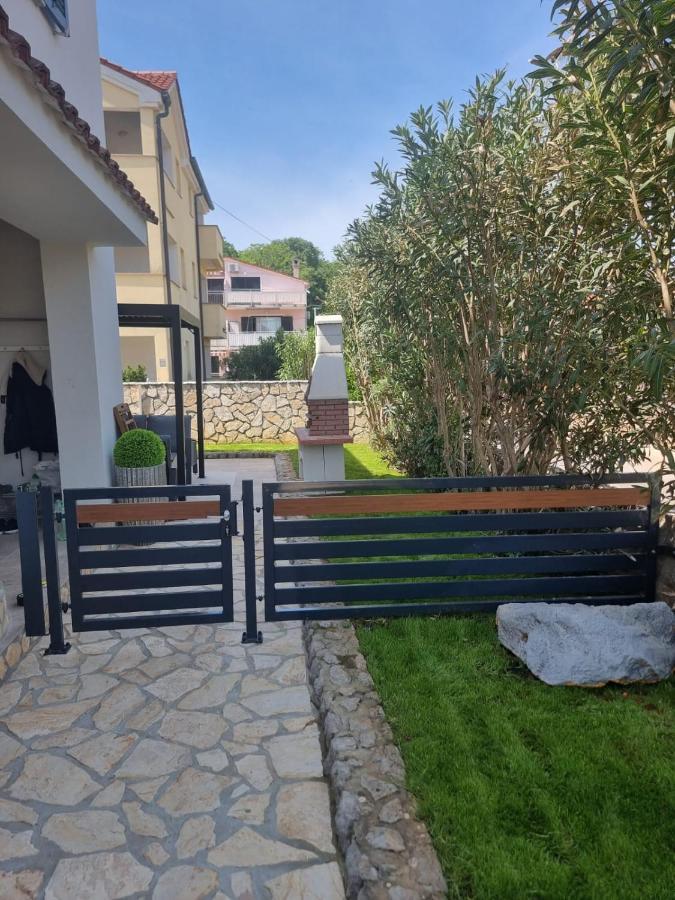 Villa Marta Porat  Exterior foto
